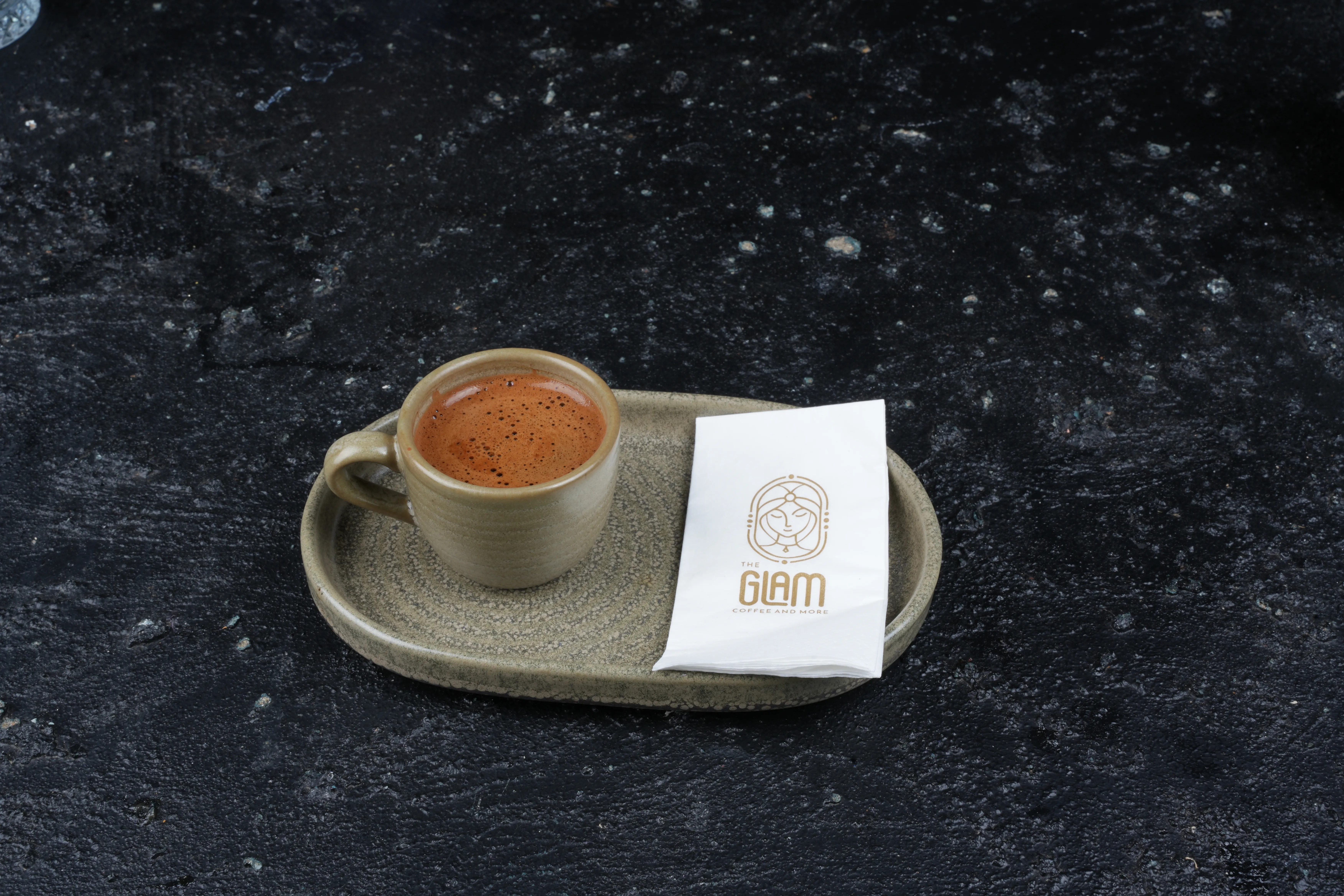 Damla Sakızlı Türk Kahvesi